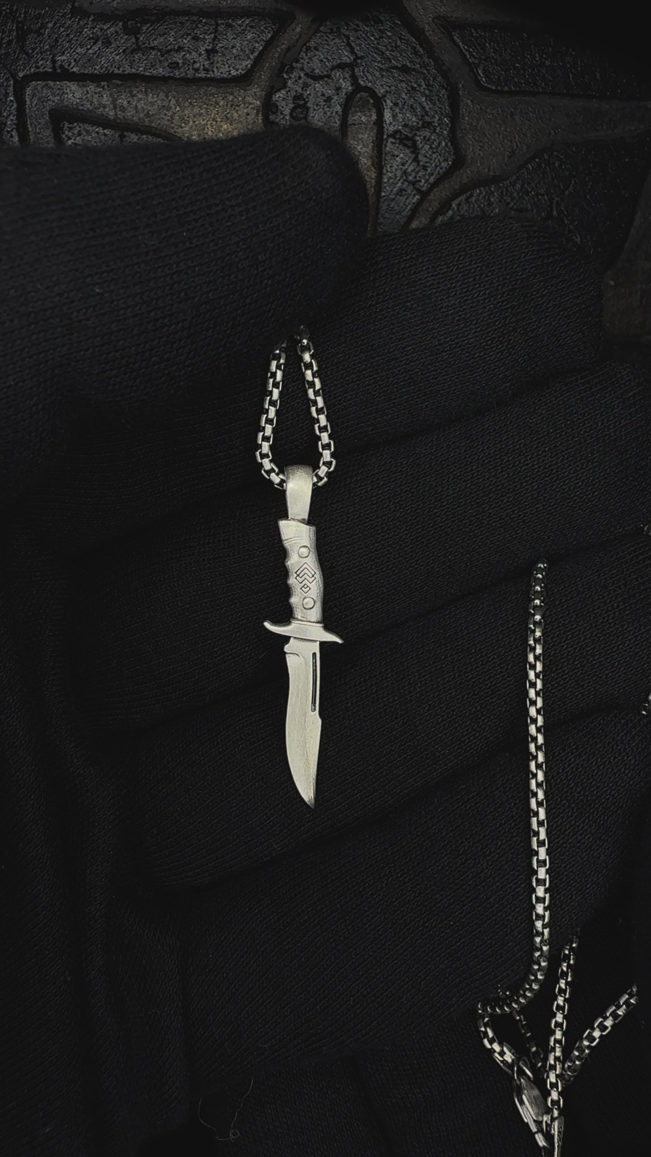 KNIFE PENDANT